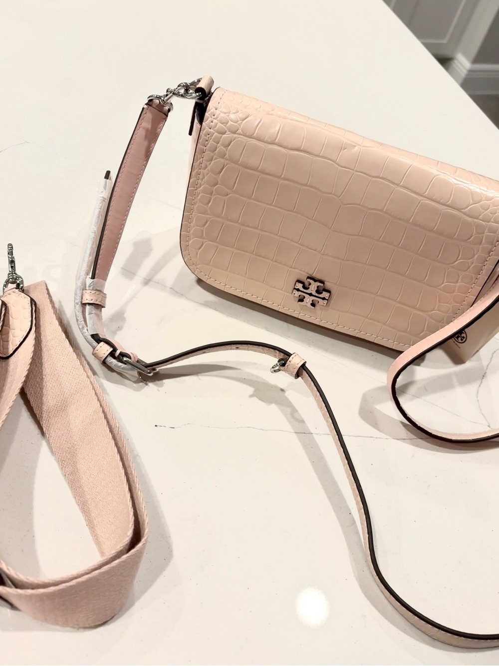 -NEW WITH TAGS- Tory Burch Thea Embossed Flap Crossbody (clay pink)